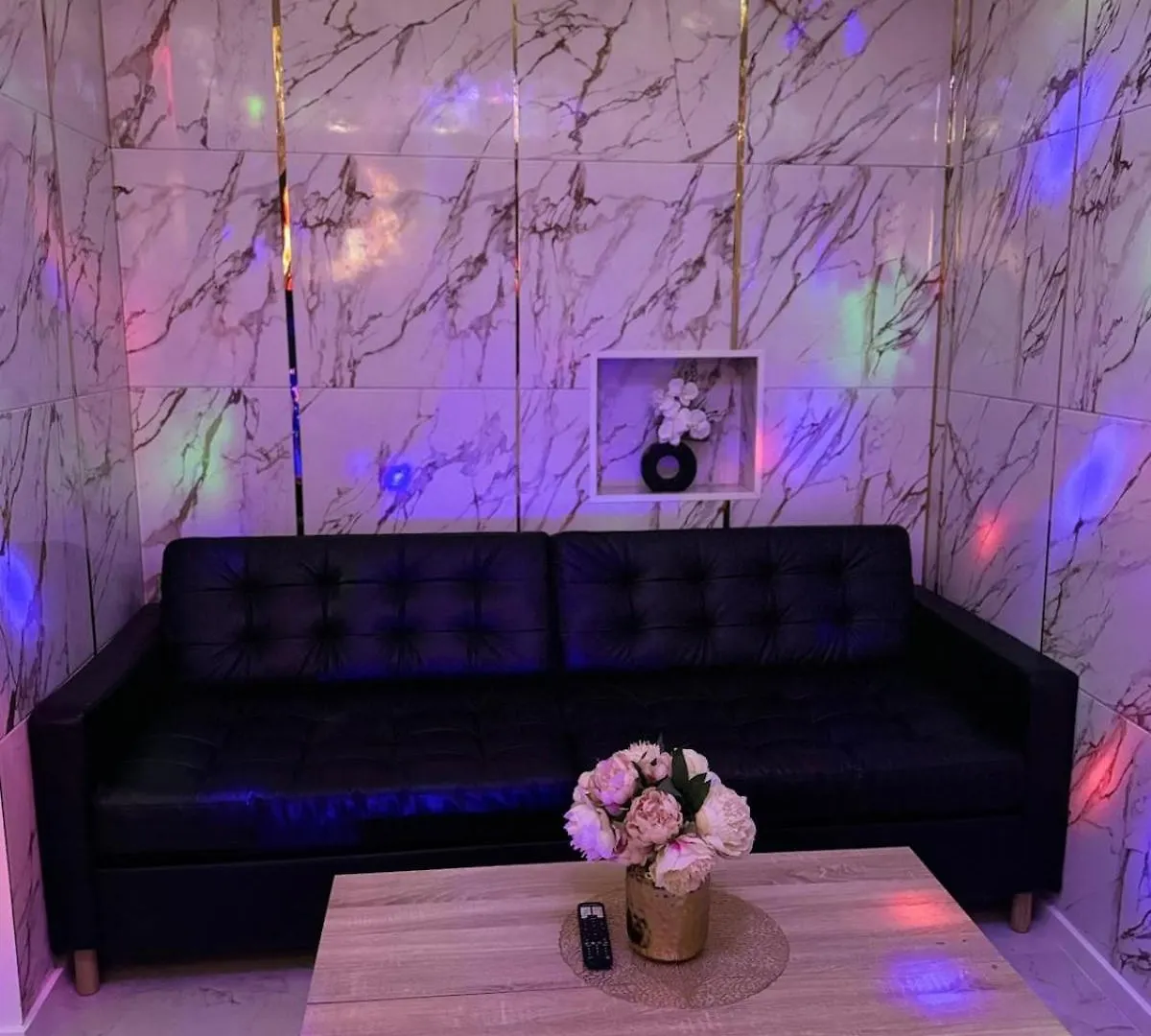 Apartment With Jacuzzi Lille