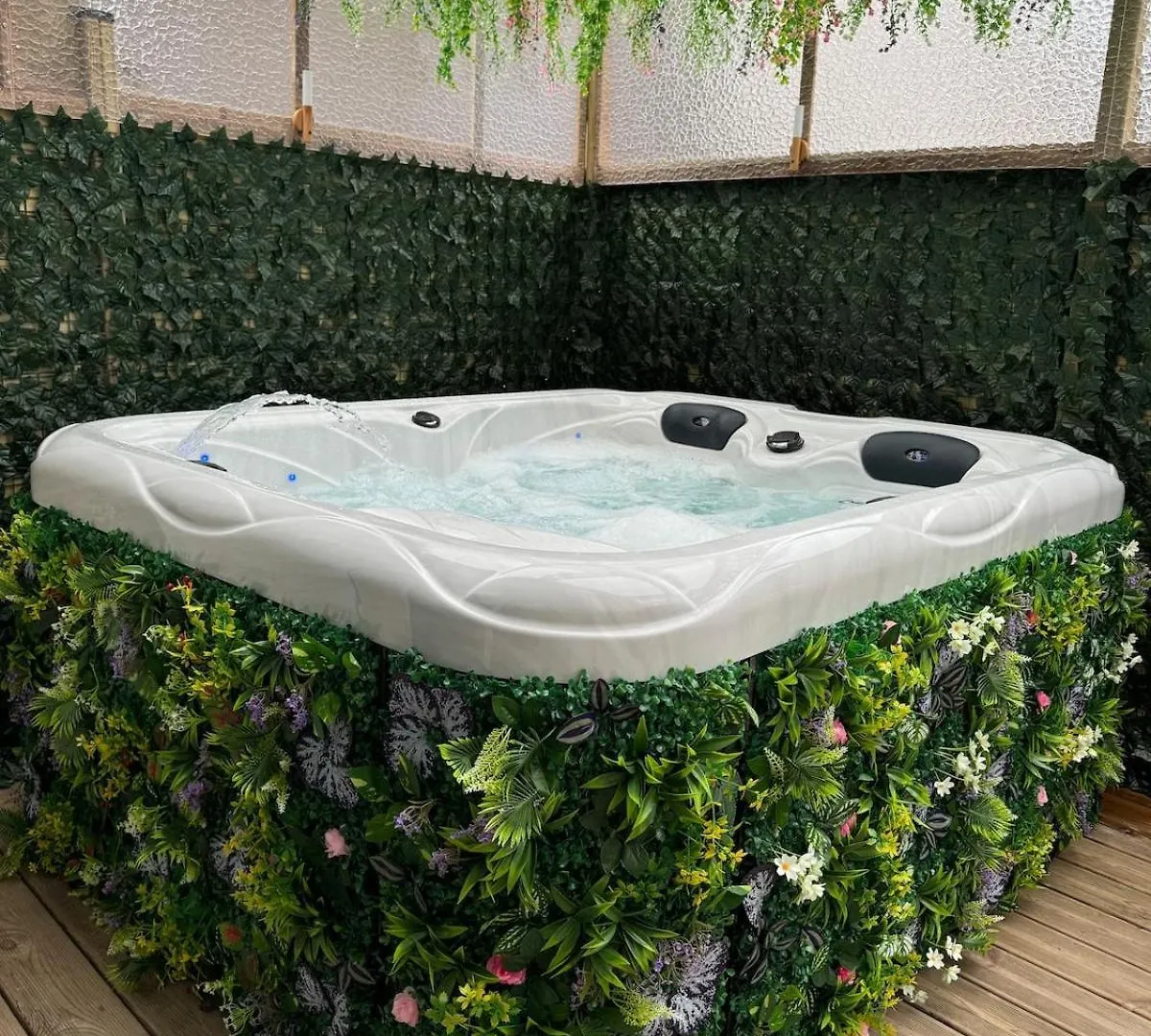 Apartment With Jacuzzi Lille